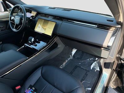 2026 Land Rover Range Rover Sport — photo 14 view