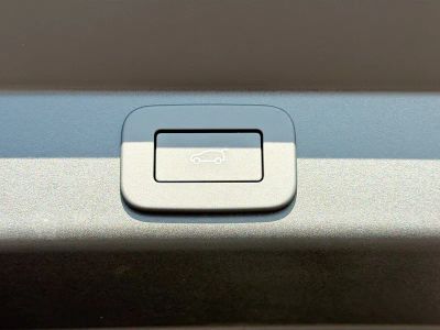 2026 Land Rover Range Rover Sport — photo 13 view