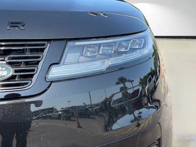 2026 Land Rover Range Rover Sport — photo 9 view