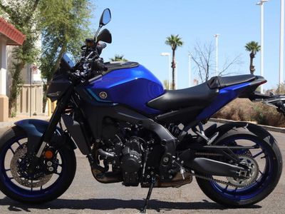 2025 Yamaha MT-09 - Photo 14