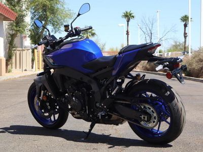 2025 Yamaha MT-09 - Photo 9