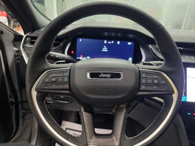 2026 Jeep Grand Cherokee — photo 14 view