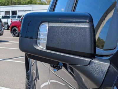 2024 Chevrolet Silverado 1500 — photo 11 view
