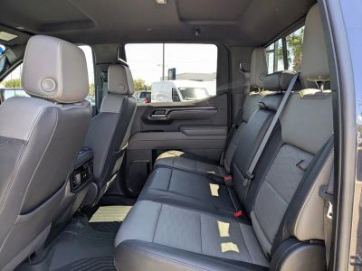 2024 Chevrolet Silverado 1500 — photo 13 view