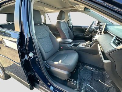 2023 Toyota RAV4 — photo 26 view