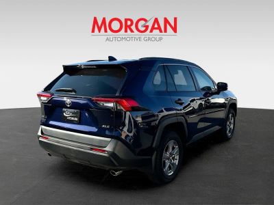 2023 Toyota RAV4 — photo 7 view