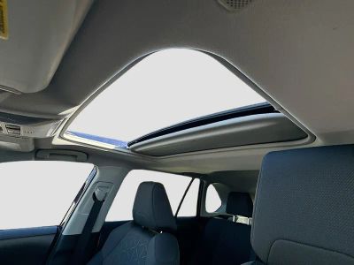 2023 Toyota RAV4 — photo 20 view