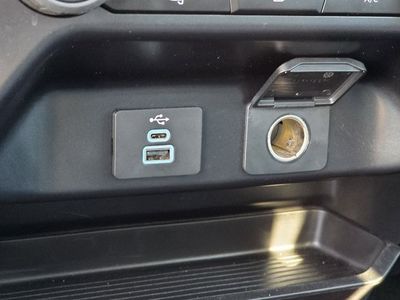 2025 Ford F-350SD - Photo 22