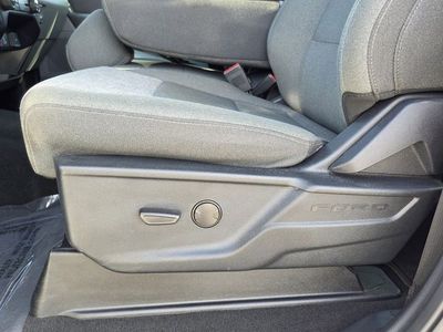 2025 Ford F-350SD - Photo 14