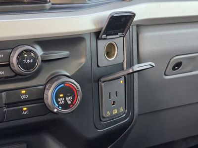 2025 Ford F-350SD - Photo 21