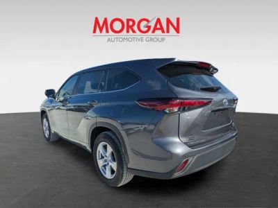 2025 Toyota Highlander — detail view