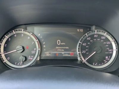 2025 Toyota Highlander — photo 25 view