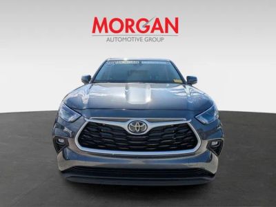 2025 Toyota Highlander — photo 8 view