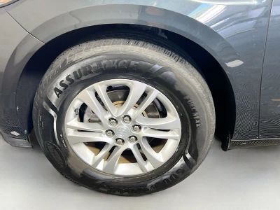 2018 Buick Enclave — photo 11 view