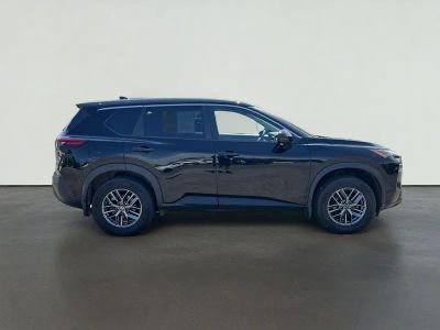 2021 Nissan Rogue — side profile view