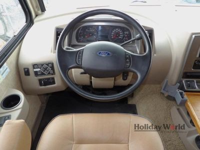 2017 Winnebago Sunstar - Photo 7