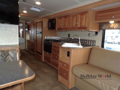 2017 Winnebago Sunstar - Photo 13