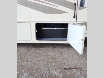 2017 Winnebago Sunstar - Photo 22