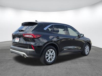 2023 Ford Escape - Photo 4