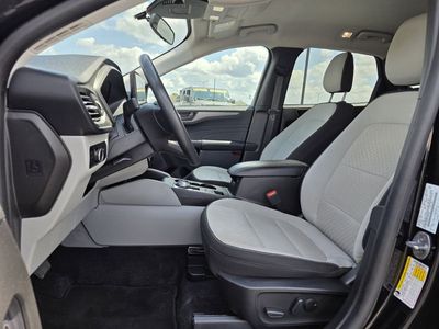 2023 Ford Escape - Photo 13