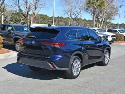 2020 Toyota Highlander - Photo 4