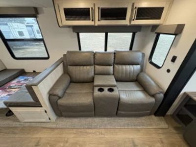 2026 Palomino Puma - Photo 6