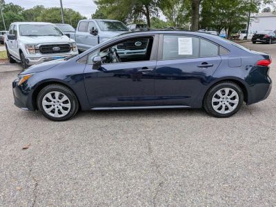 2022 Toyota Corolla - Photo 2