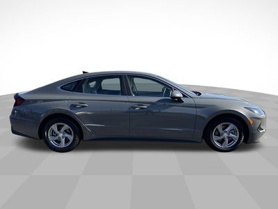 2022 Hyundai Sonata - Photo 4