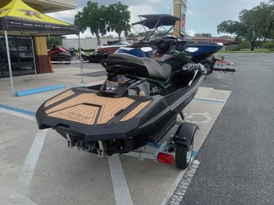 2025 Kawasaki Ultra 160LX - Photo 7
