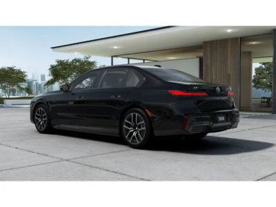 2026 BMW i7 — side profile view