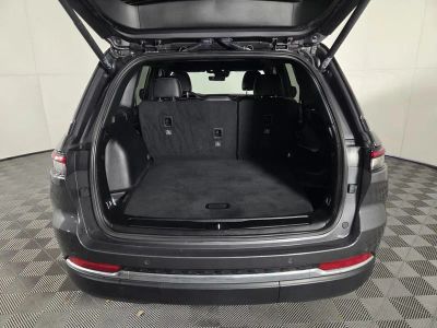 2025 Jeep Grand Cherokee — photo 30 view