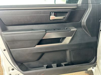 2023 Toyota Tundra - Photo 6