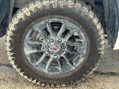 2023 Toyota Tundra - Photo 24