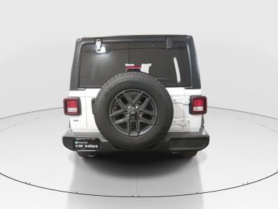 2024 Jeep Wrangler - Photo 6