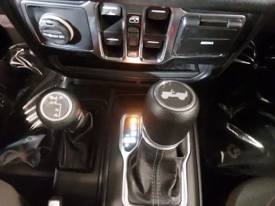 2024 Jeep Wrangler - Photo 18
