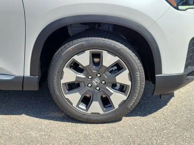 2026 Honda Pilot — photo 8 view