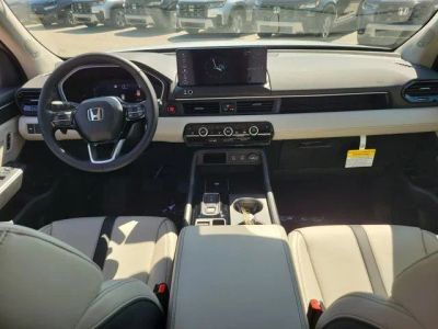 2026 Honda Pilot — photo 12 view