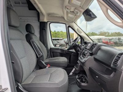 2025 Ram ProMaster Cargo Van — photo 13 view
