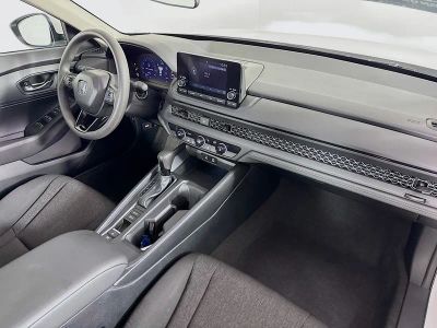 2025 Honda Accord — photo 30 view