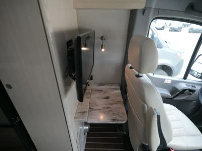 2018 Airstream INTERSTATE — photo 15 view