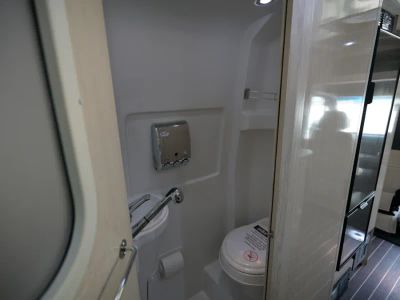 2018 Airstream INTERSTATE — photo 22 view