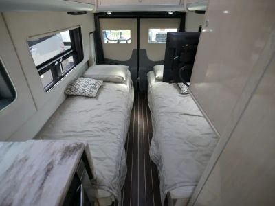 2018 Airstream INTERSTATE — photo 24 view