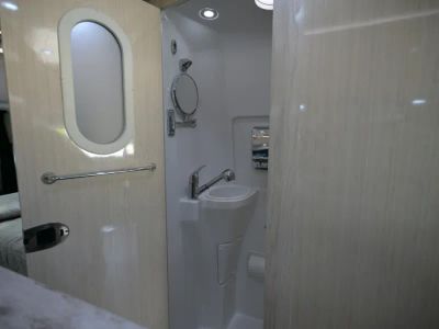 2018 Airstream INTERSTATE — photo 20 view