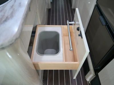 2018 Airstream INTERSTATE — photo 12 view