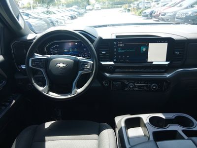2023 Chevrolet Silverado 1500 — photo 12 view