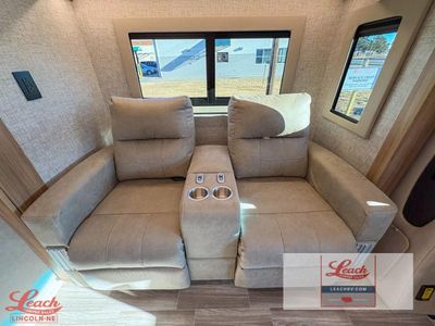 2025 Wayfarer 25 XRW - Photo 13