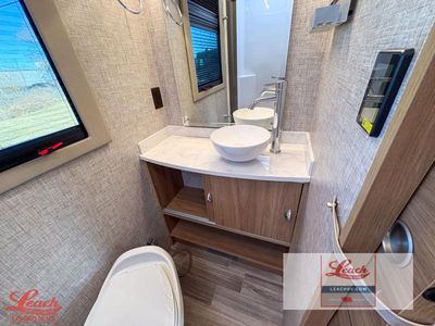 2025 Wayfarer 25 XRW - Photo 20
