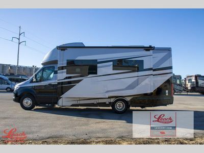 2025 Wayfarer 25 XRW - Photo 6
