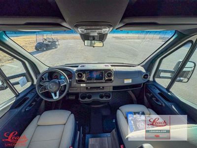 2025 Wayfarer 25 XRW - Photo 11