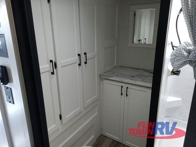 2026 Venture RV Stratus - Photo 27